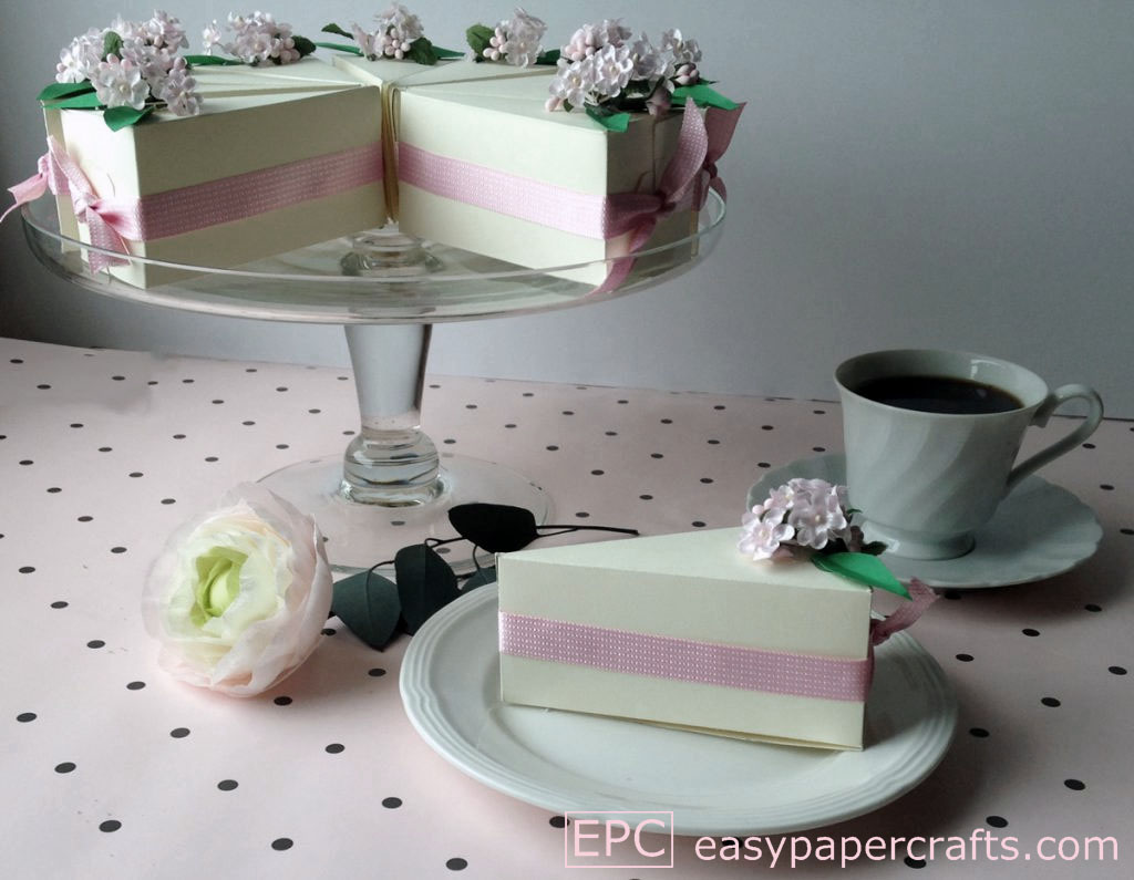 https://easypapercrafts.com/wp-content/uploads/2017/07/cake-on-stand-with-slice-on-plate.jpg